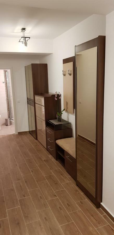 Apartament Regim